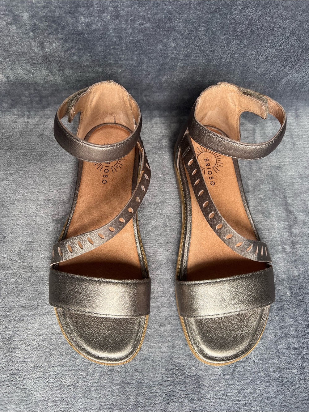 Brioso Vista Asymmetrical Strappy Flat Leather Sandals Sz 9.5 M Comfortable - Picture 15 of 15